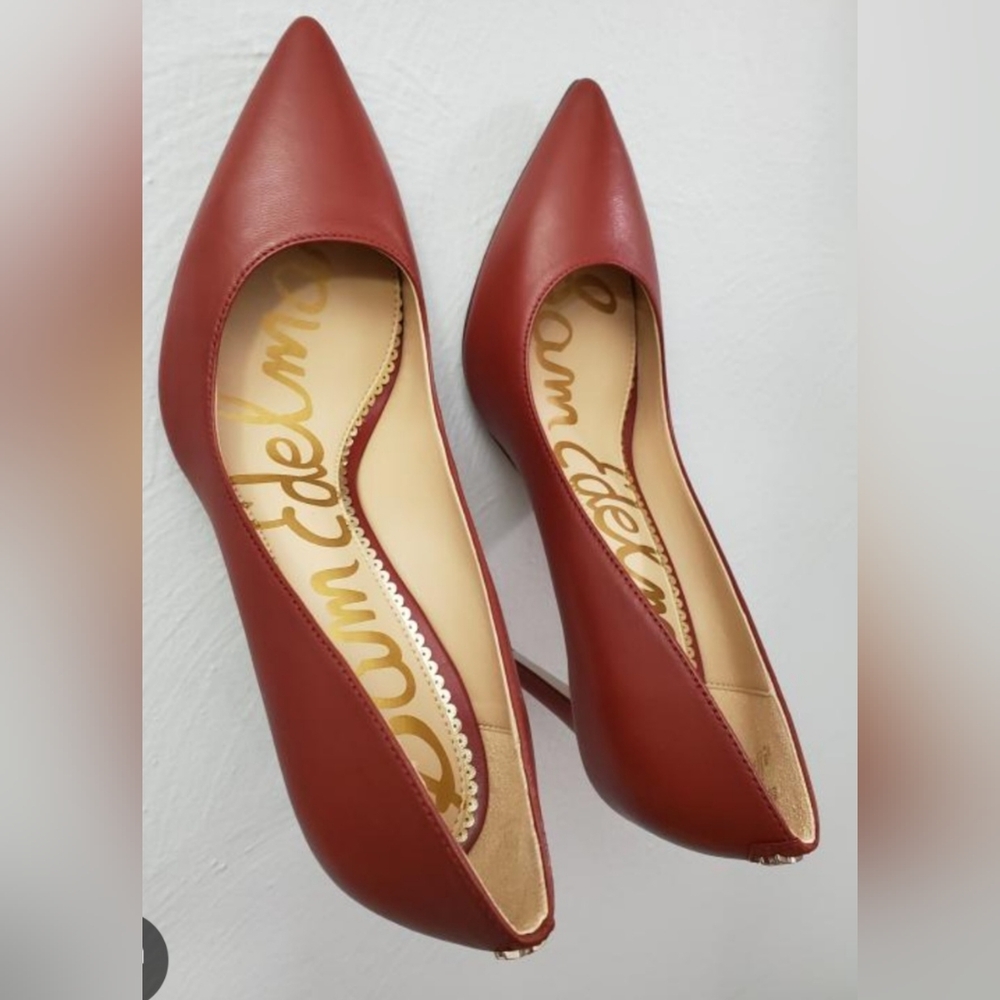 Brown Leather Women's Pumps - Picture 2 of 6